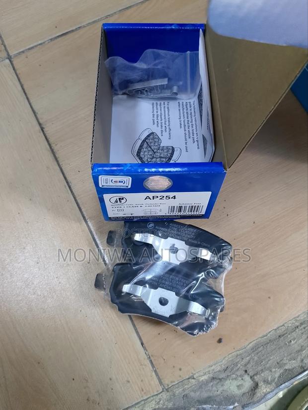 Rear Brake Pads Mitsubishi Galant - main view