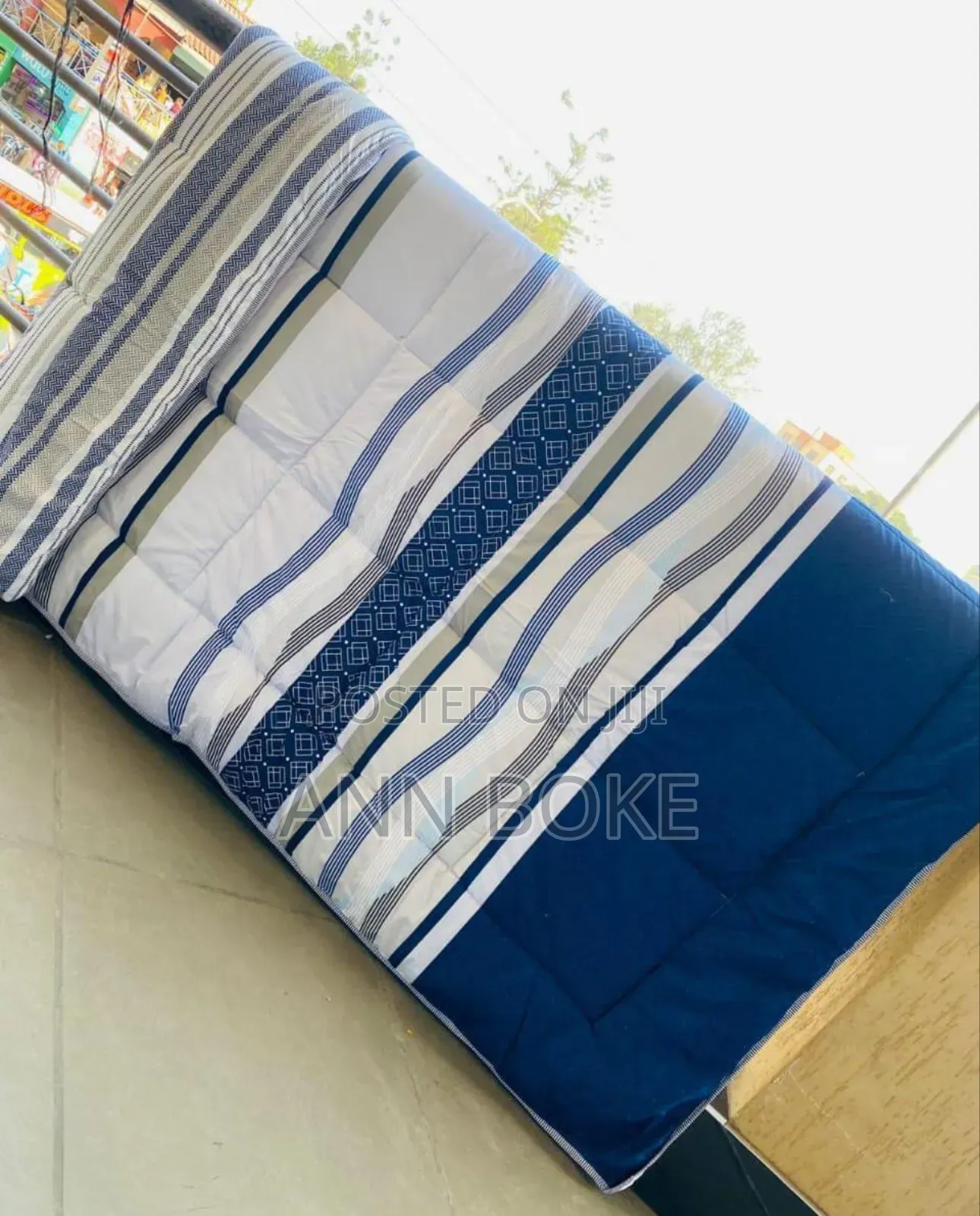 Cotton Duvet One Sheet Two Pillowcases Size 6 X7