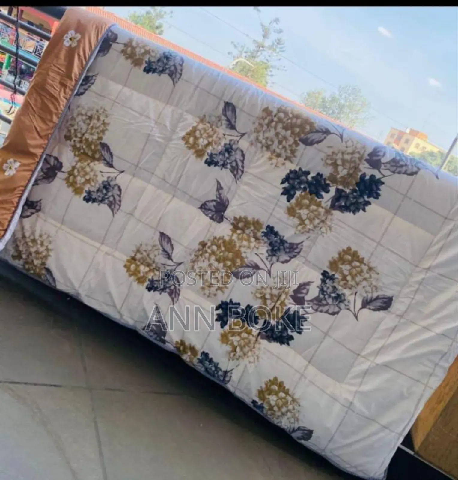 Cotton Duvet One Sheet Two Pillowcases Size 6 X7