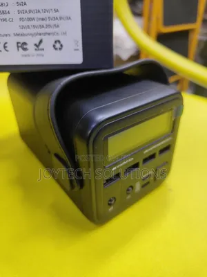 100 Watts Yolobox Power Backups