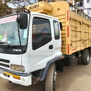 Isuzu FSR 2011 White