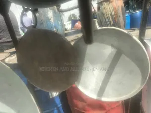 Heavy Duty Metallic Pans