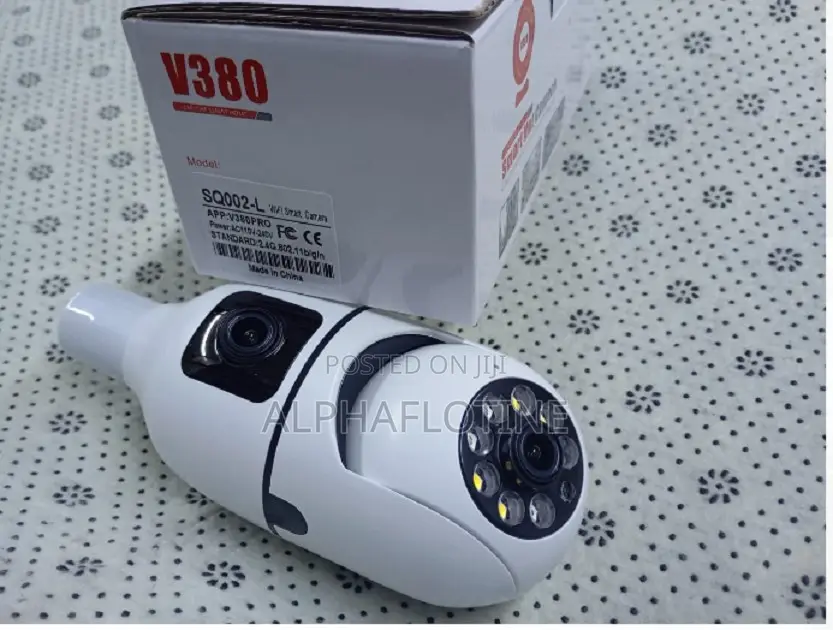 Double Lens PTZ Bulb Wifi Camera