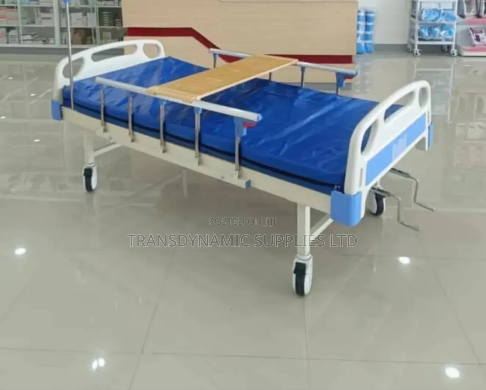 Double Crank Bed With Matress