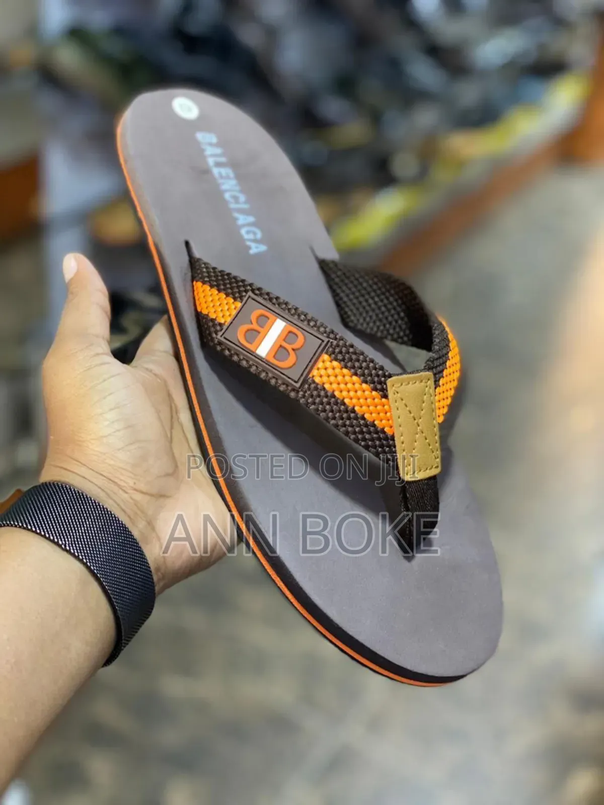 Available Size 40-45