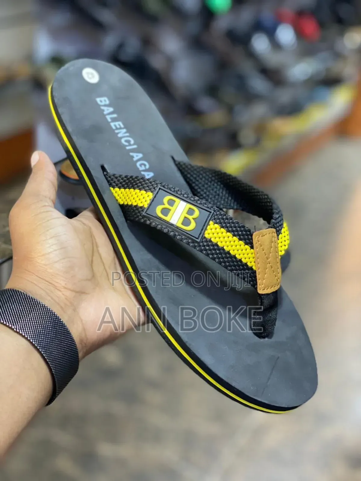 Available Size 40-45