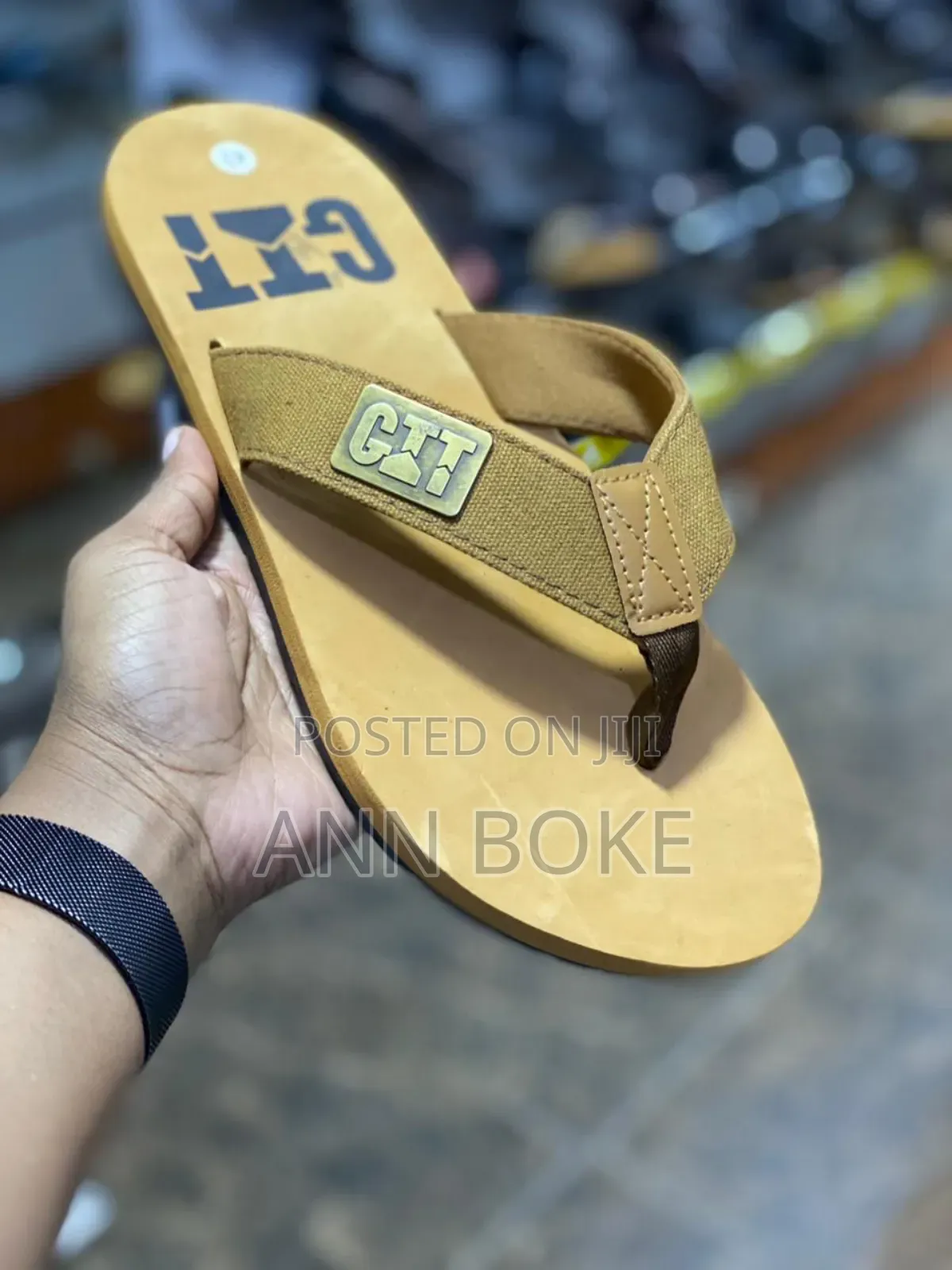 Available Size 40-45