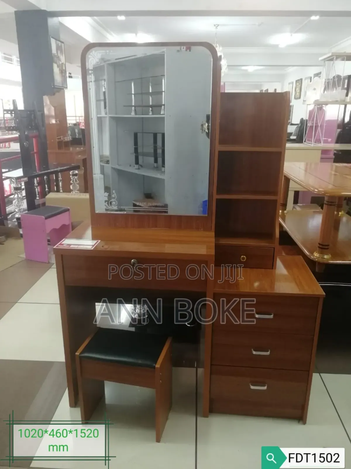 Brown Dressing Table With Sliding Mirror at 15000