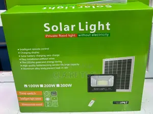 100 Watts Solar Light