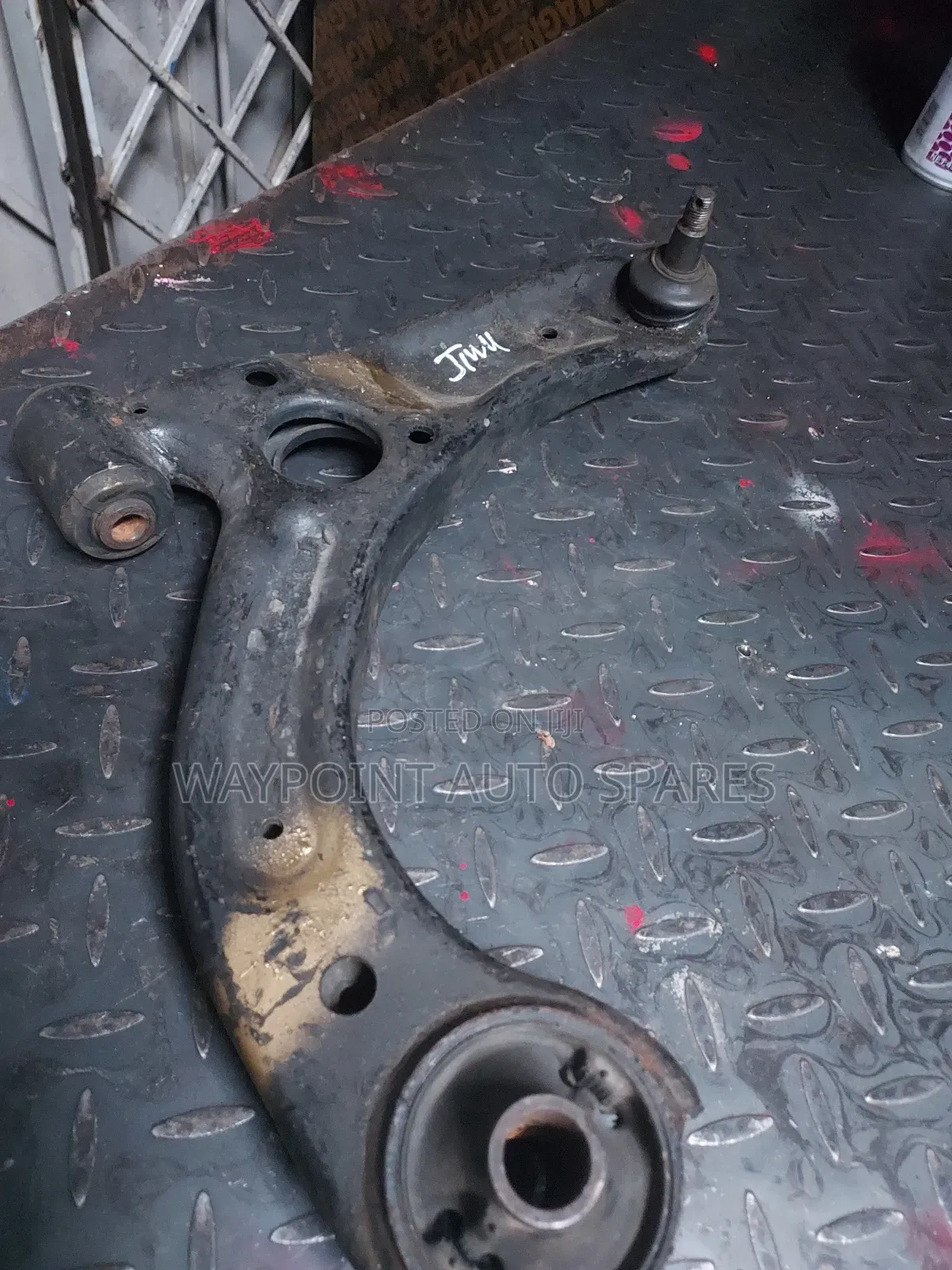Front Arms Daihatsu Mira