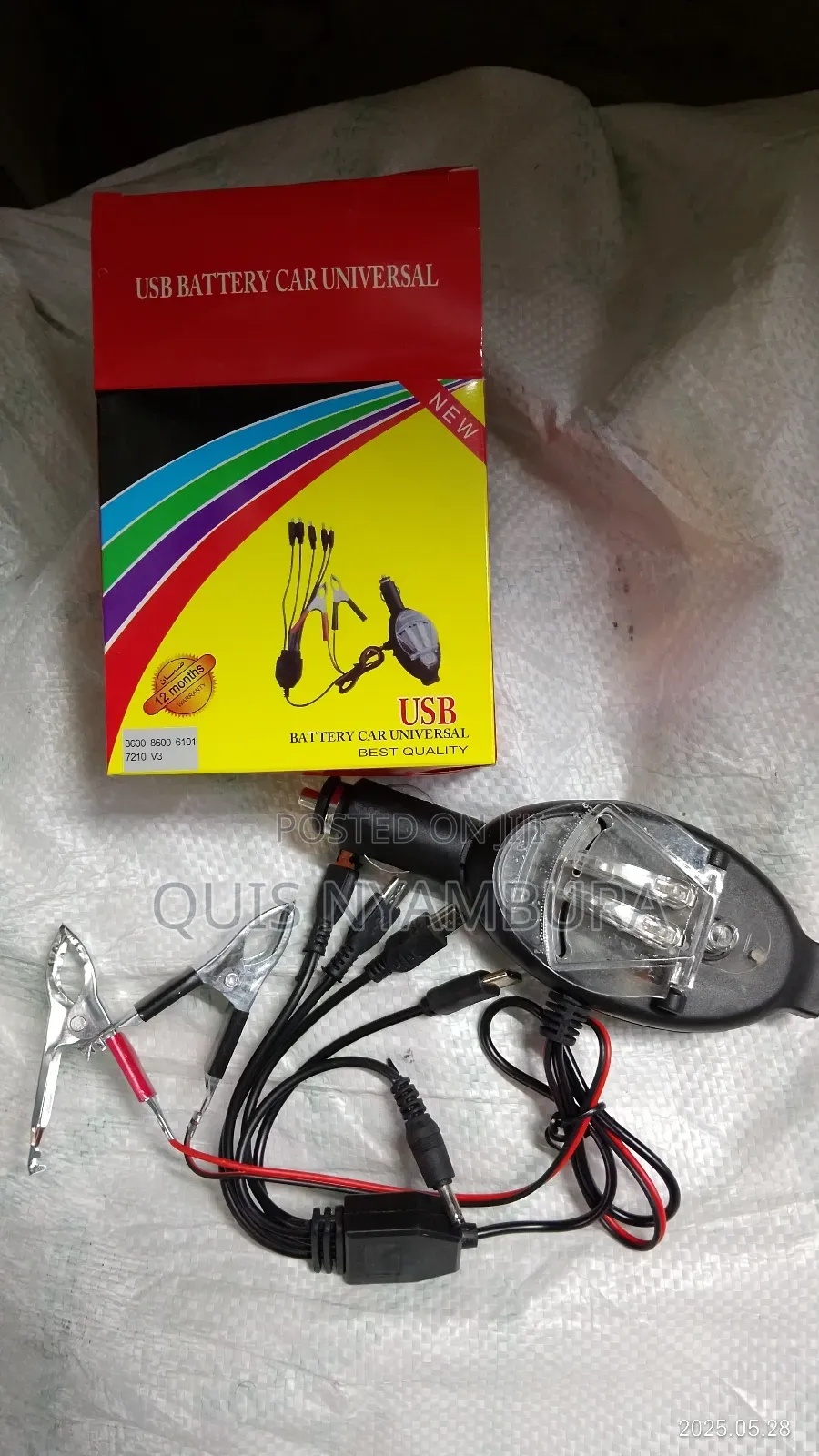 Battery Charger Universal /Ac/Dc Universal Charger
