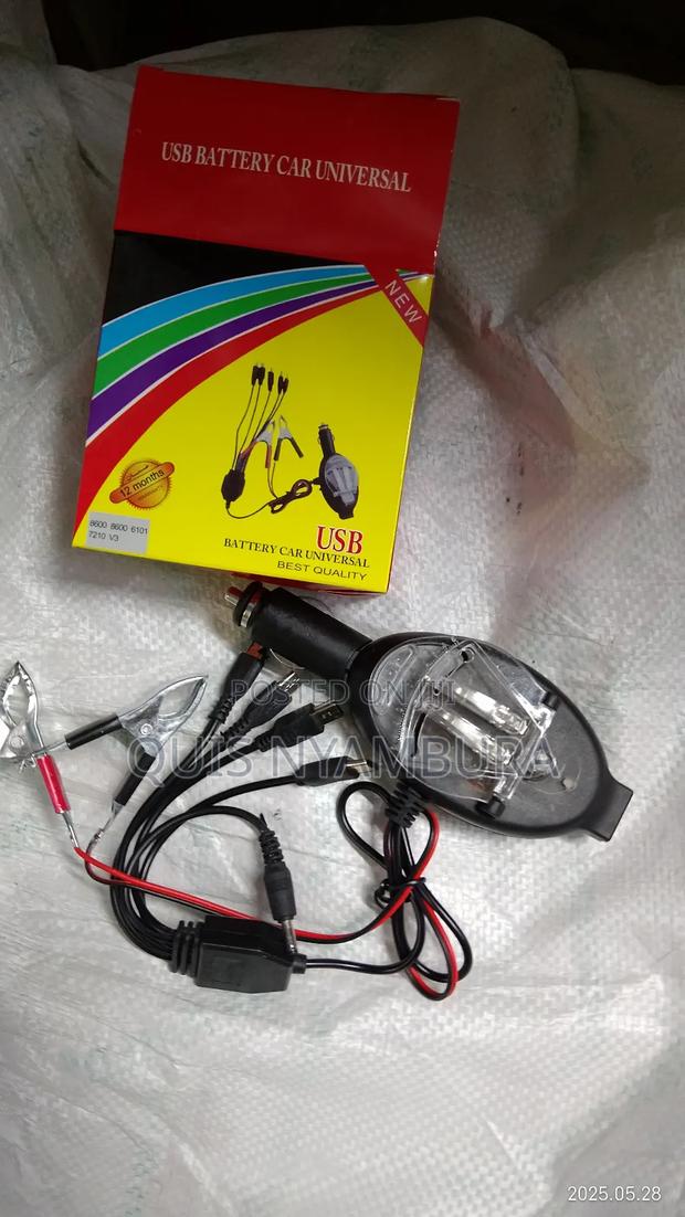 Usb Battery Car Universal Charger/Ac/Dc Charger