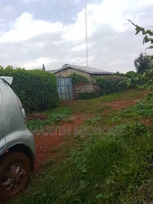 1⁄2 Acre Nyambari