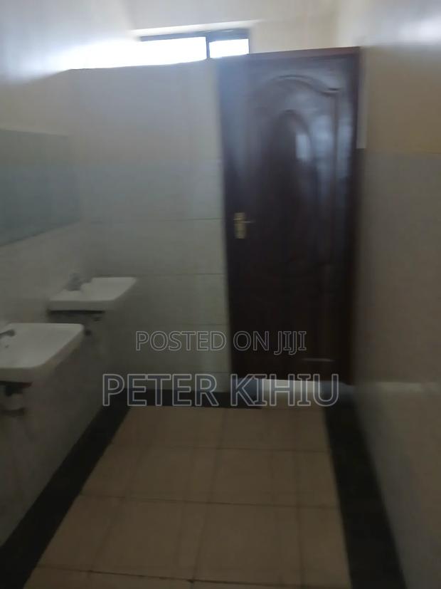 Office Space to Let Off Enterprise Rd on 1st Floor 2500sqft - thumbnail 12