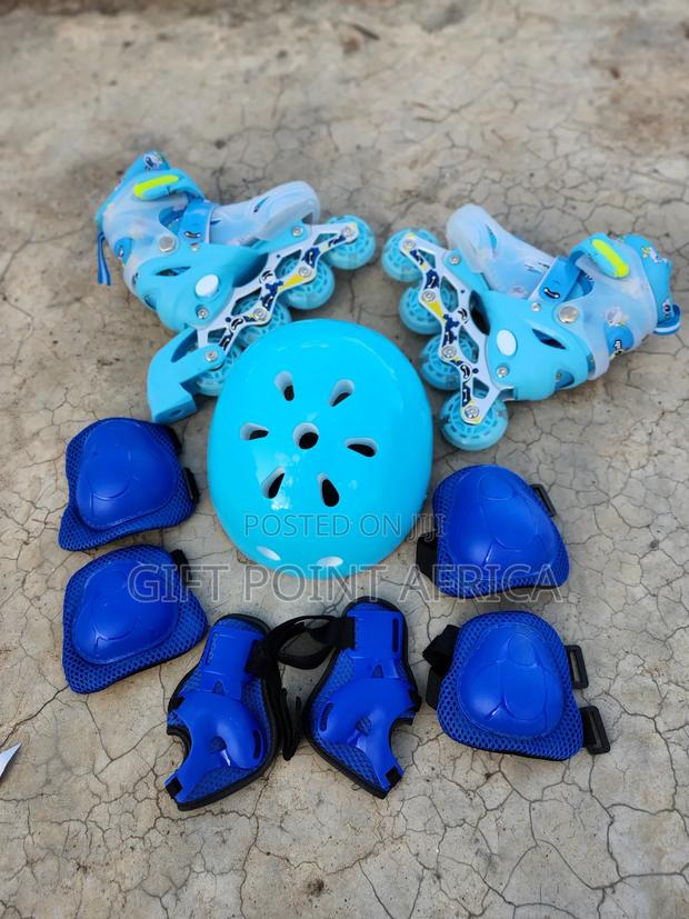 Adjustable a Set of Roller Skates With Protective Gears - main view