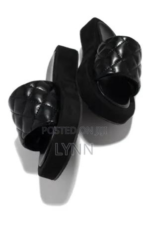 Ladies Sandals - thumbnail 2