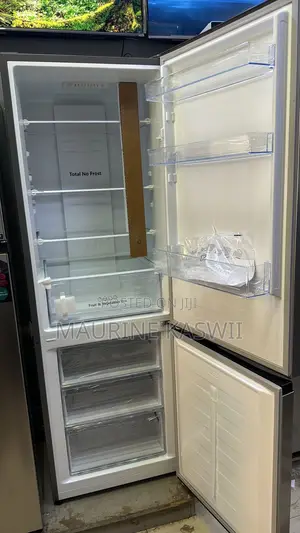 Hisense Bottom Freezer Refrigerator 286l