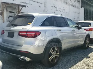 Mercedes-Benz GLC-Class 2018 Silver