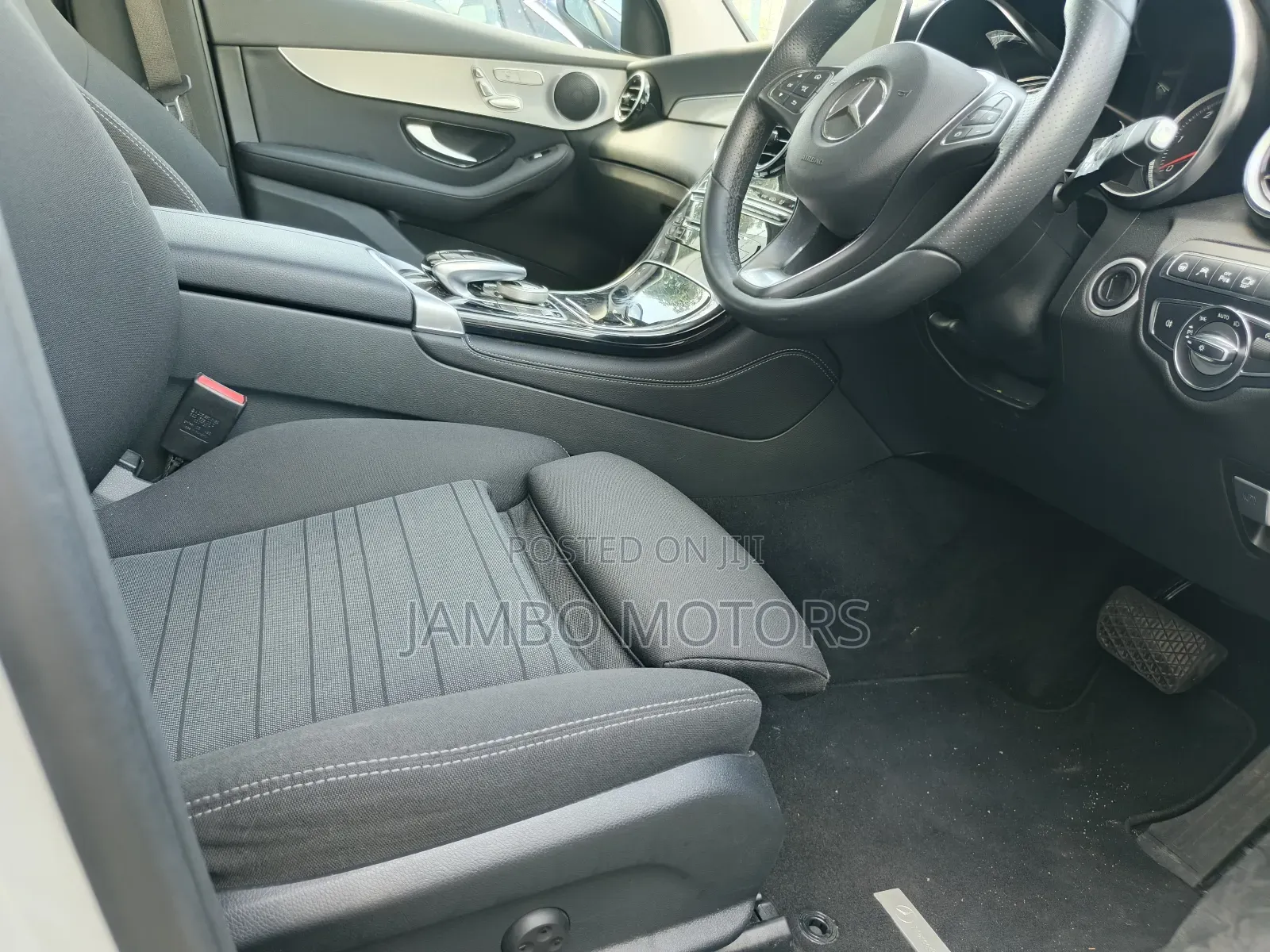 Mercedes-Benz GLC-Class 2018 Silver