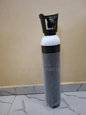 Oxygen Tank /Oxygen Cylinder.10l