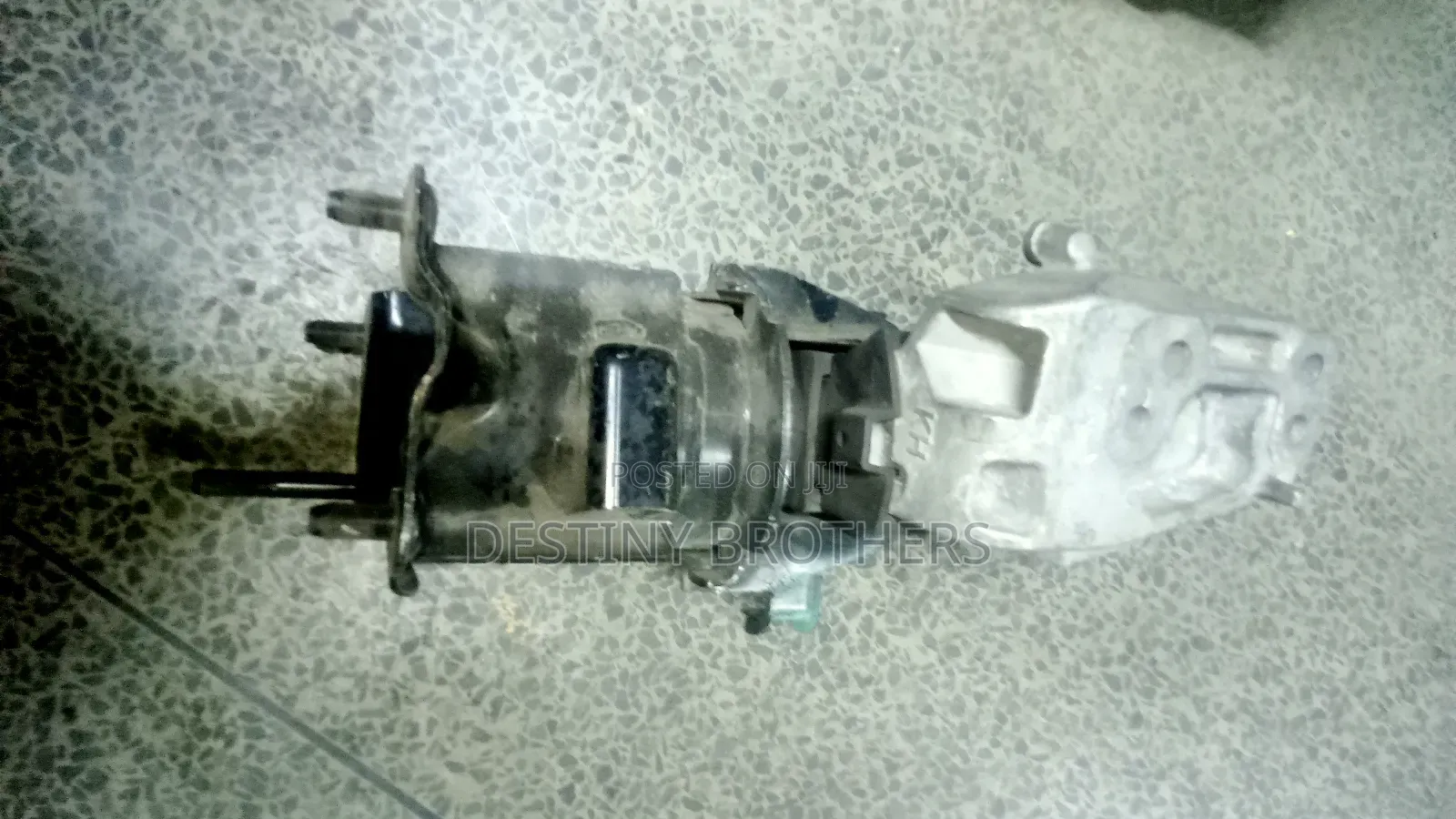 Engine Mount Rav4 New Model