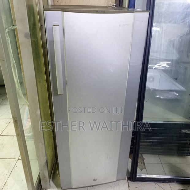Ramtons Single Door Fridge - main view