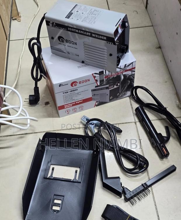 Edon Welding Machine 250amps - main view