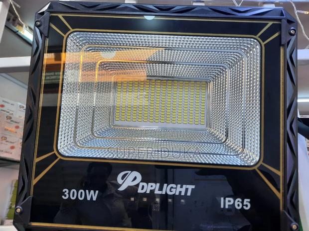 300w Solar Floodlight.Dplight Solar Light - main view