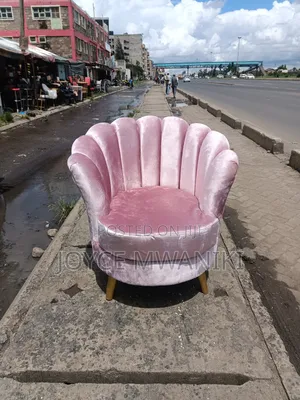 Pedicure Baby Pink Seat 