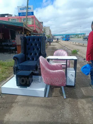 Pedicure Set With Podium, Manicure Set