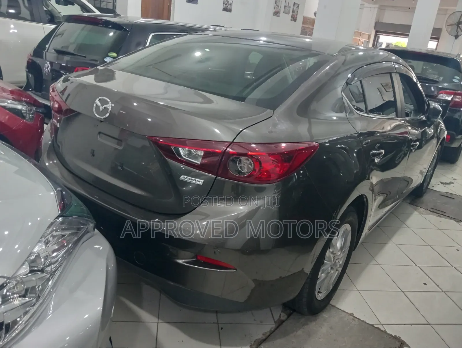 Mazda Axela 2018 Gray