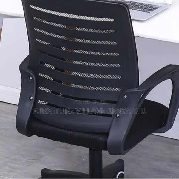 Office Chair:Trendy Scarlet Upholstered Strong Mesh Backrest