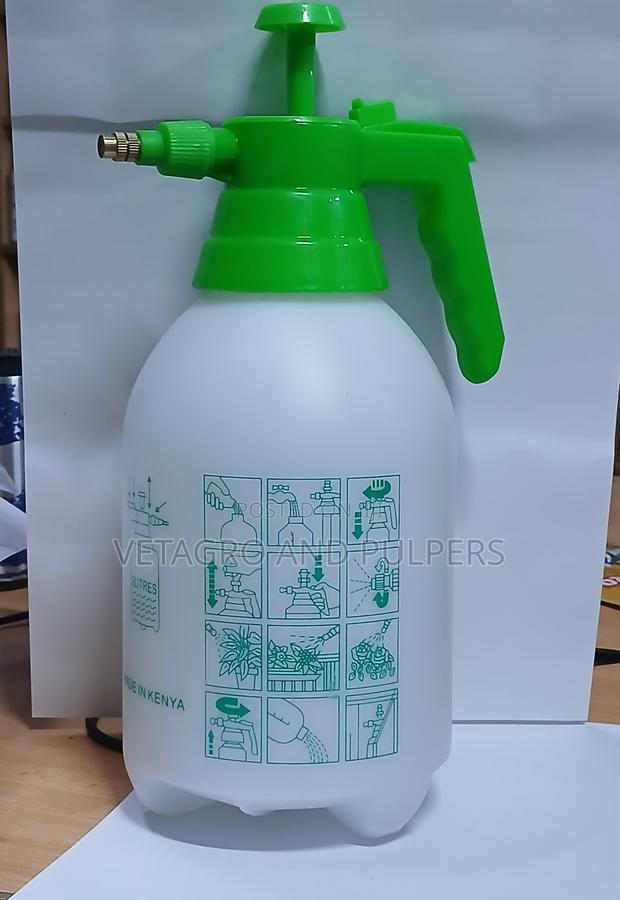 Pressure Sprayer - thumbnail 2