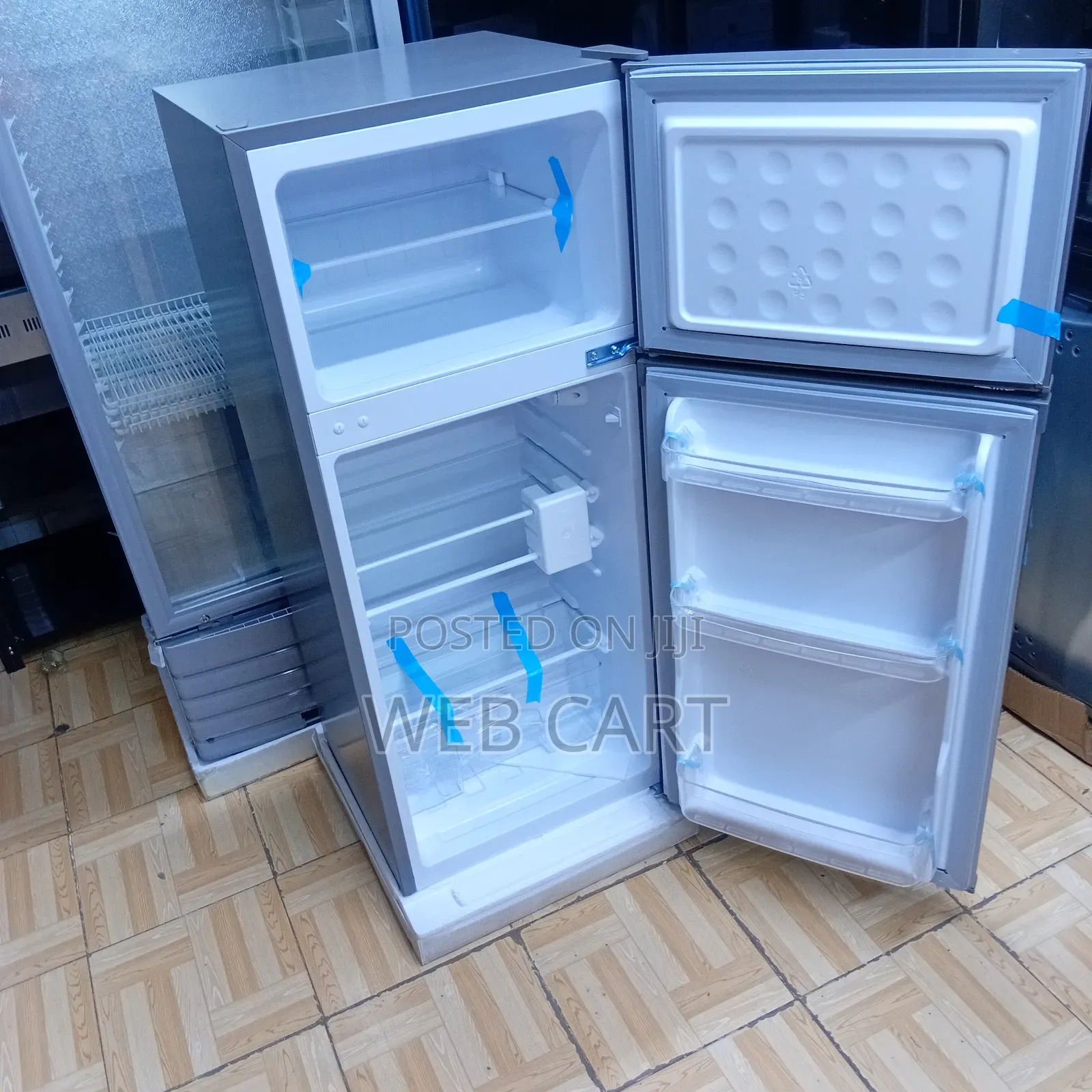 Roch 128l Top Freezer Refrigerator – Model: RFR-160dt-B)
