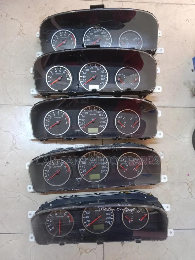 Dashboard Clock Nissan X-Trail