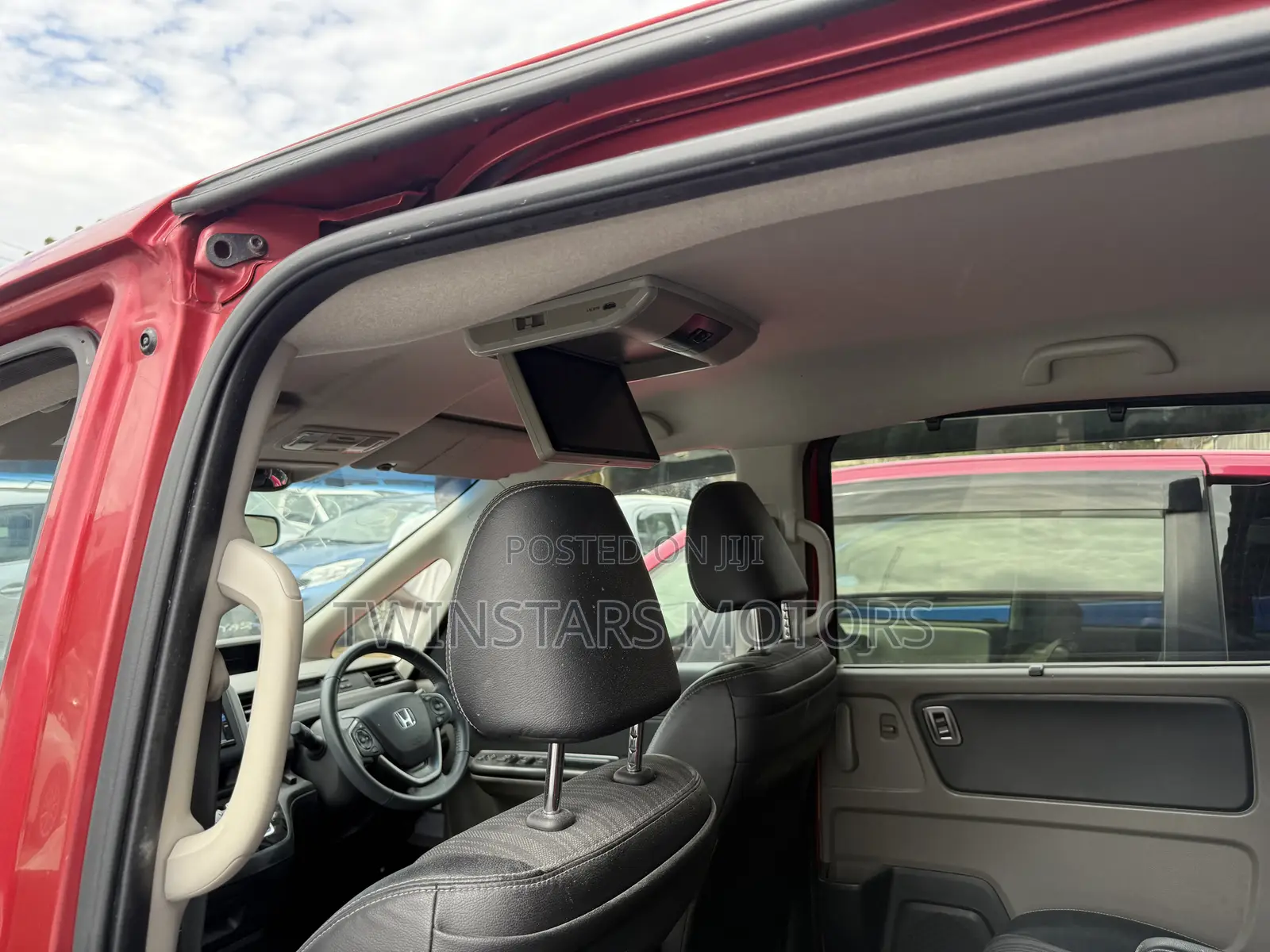 Honda Freed 2018 Red