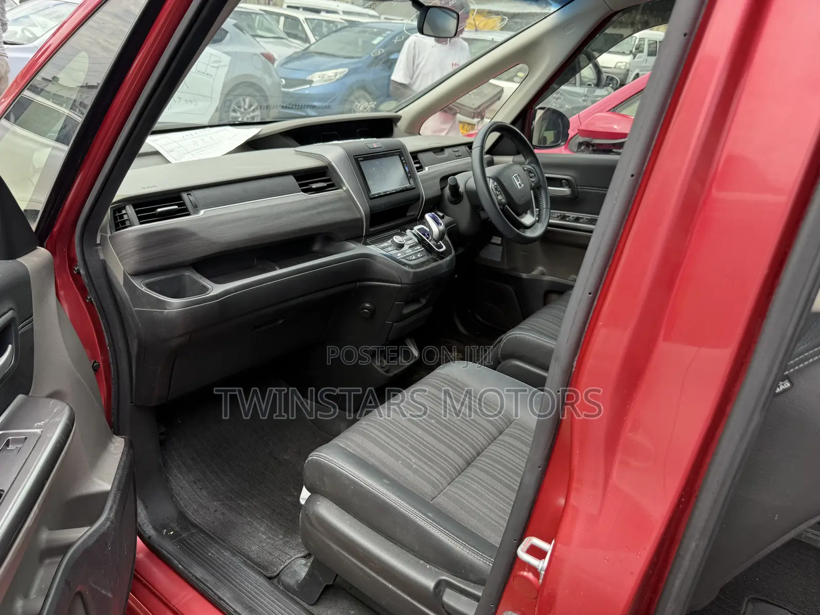 Honda Freed 2018 Red