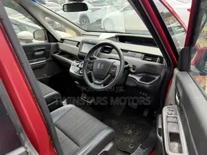 Honda Freed 2018 Red