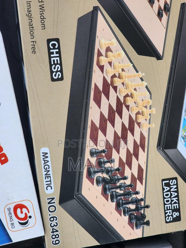 3 in 1 Board Game Chess Checkers and Snake Ladders - thumbnail 3