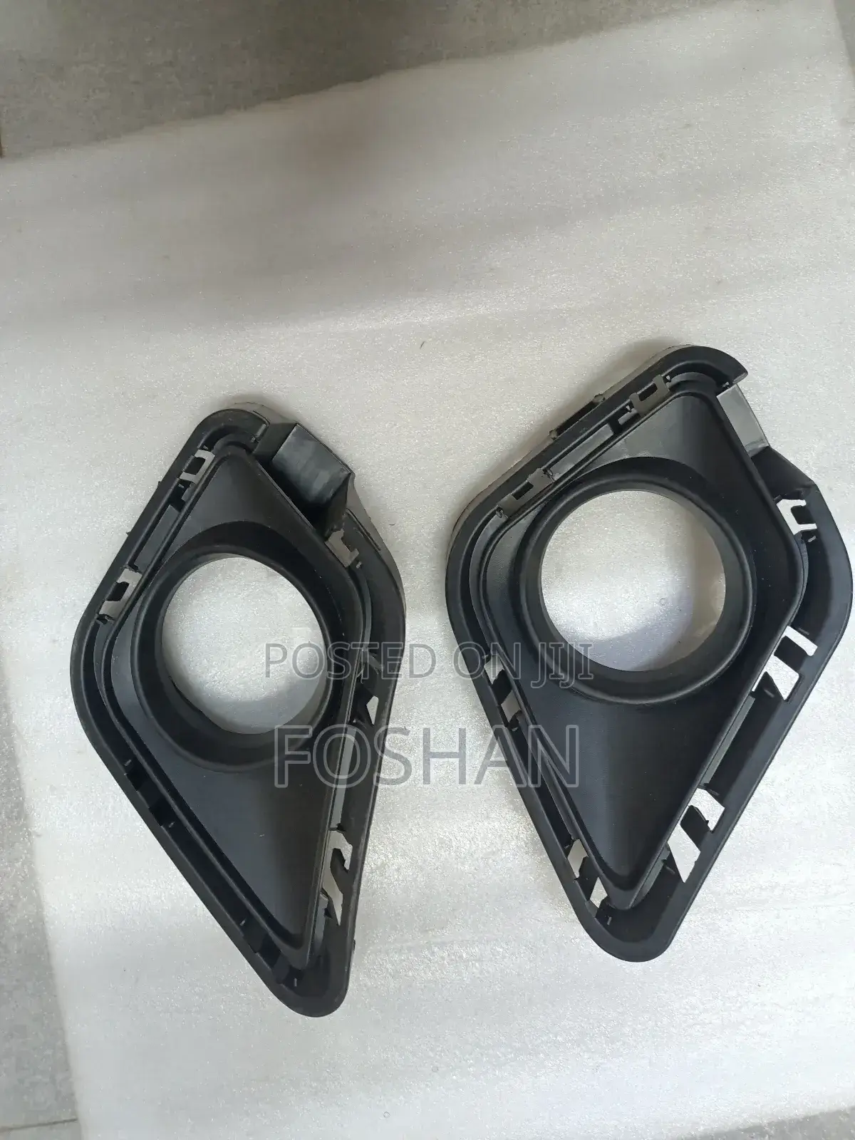 Ractis Foglight Cover