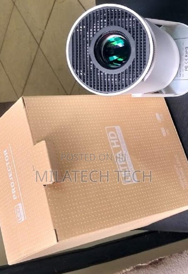 Smart Android Portable Outdoor Movie Projector - thumbnail 2