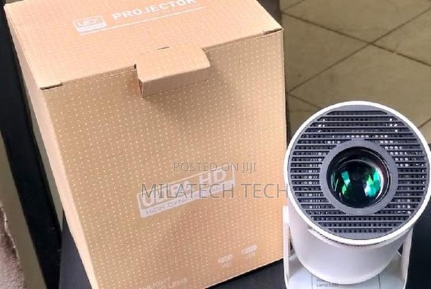 New Smart Android Outdoor Projector,Portable