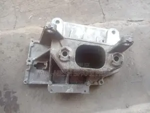 Nissan Latio Mr18 Engine Mounting Clemp