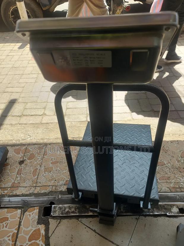 300kg Digital Platform Weighing Scale for Industrial Use - thumbnail 2
