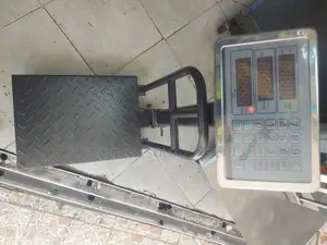 150kg Digital Platform Weighing Scale With a Metal Platform,