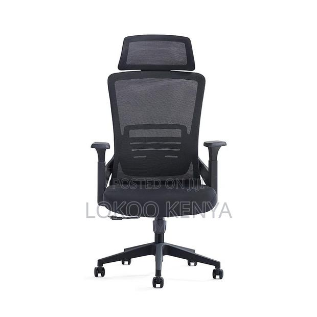Office Chair: Black Fabric Adjustable Office Chair - thumbnail 4