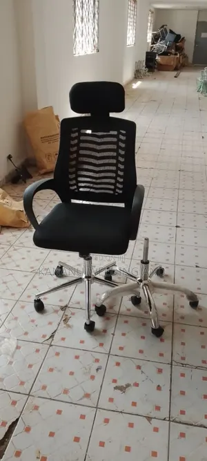 Office Chair With Adjustable Headrest