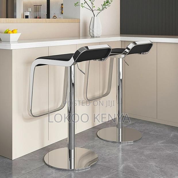 Office Stool: Simple Black Studio Barstool