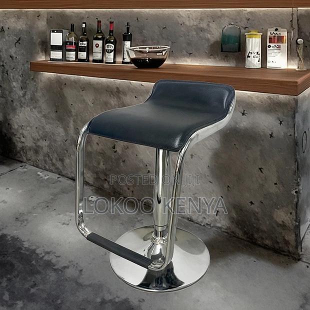 Office Stool: Simple Black Studio Barstool - thumbnail 5