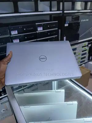 Laptop Dell Latitude 5320 16GB Intel Core I5 SSD 512GB